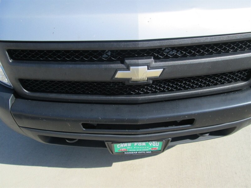 2011 Chevrolet Silverado 1500 SHORT BED   - Photo 23 - Pleasant Valley, MO 64068