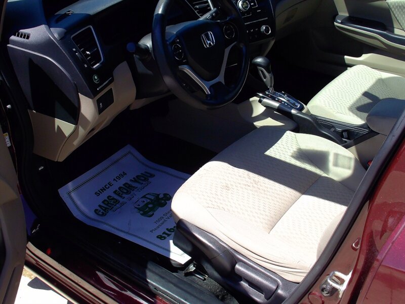 2014 Honda Civic LX   - Photo 9 - Pleasant Valley, MO 64068