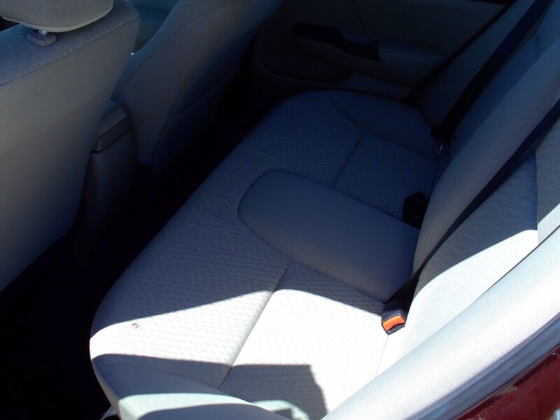 2014 Honda Civic LX   - Photo 11 - Pleasant Valley, MO 64068