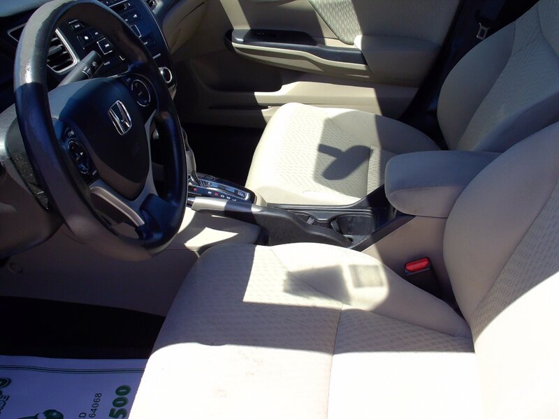 2014 Honda Civic LX   - Photo 10 - Pleasant Valley, MO 64068