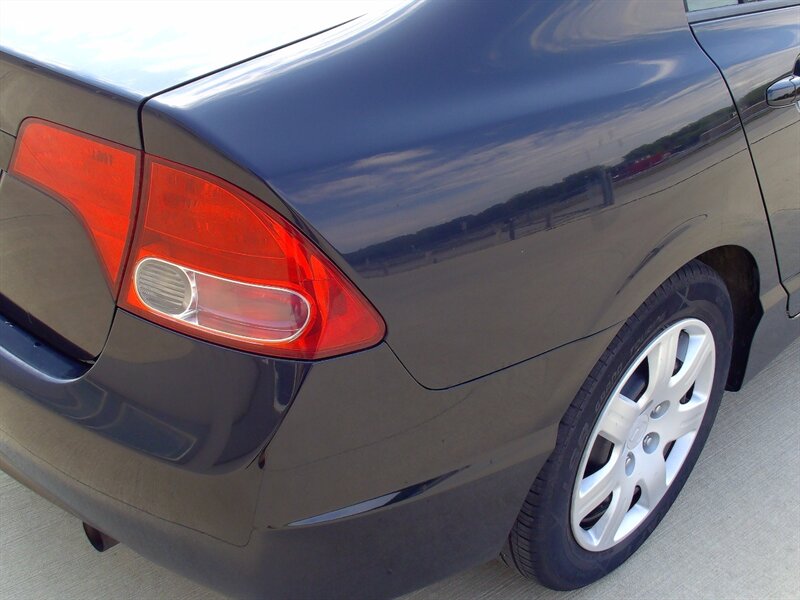 2008 Honda Civic LX   - Photo 30 - Pleasant Valley, MO 64068