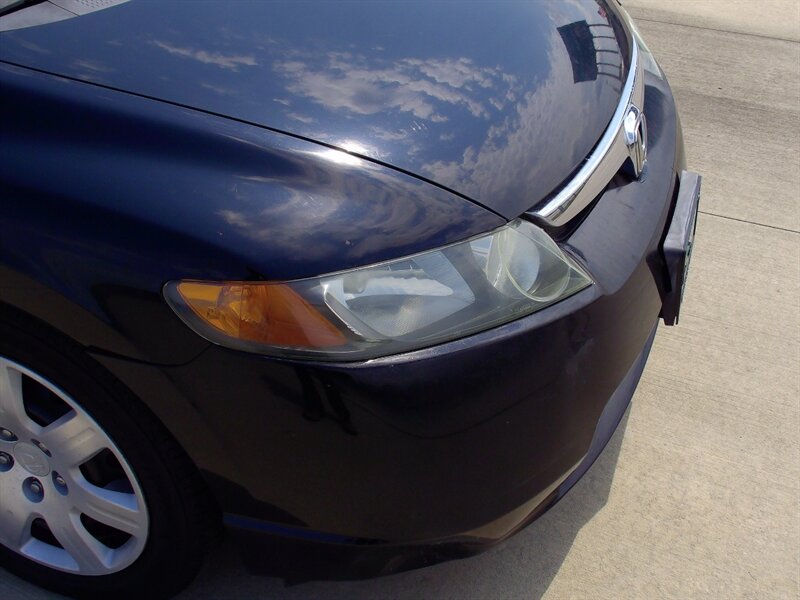 2008 Honda Civic LX   - Photo 27 - Pleasant Valley, MO 64068
