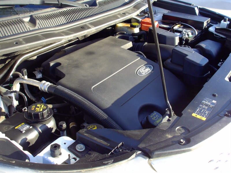 2013 Ford Explorer XLT   - Photo 36 - Pleasant Valley, MO 64068