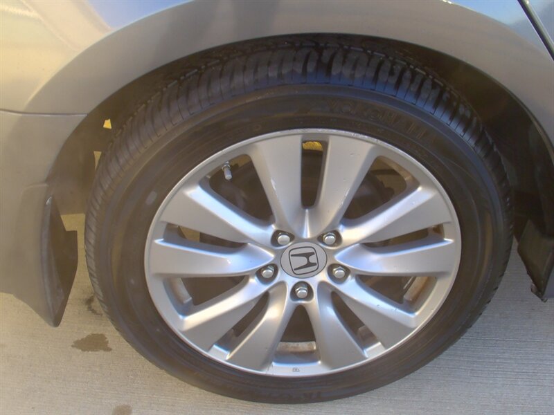 2012 Honda Accord EX   - Photo 31 - Pleasant Valley, MO 64068