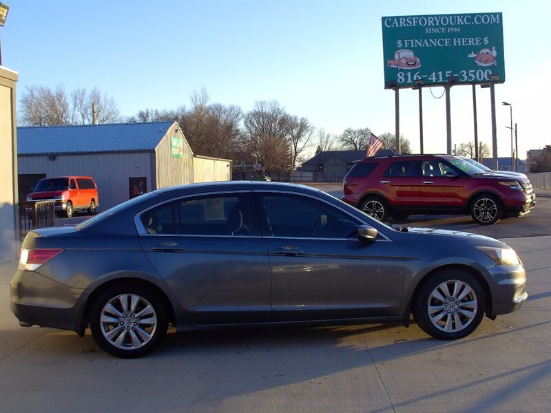 2012 Honda Accord EX   - Photo 4 - Pleasant Valley, MO 64068