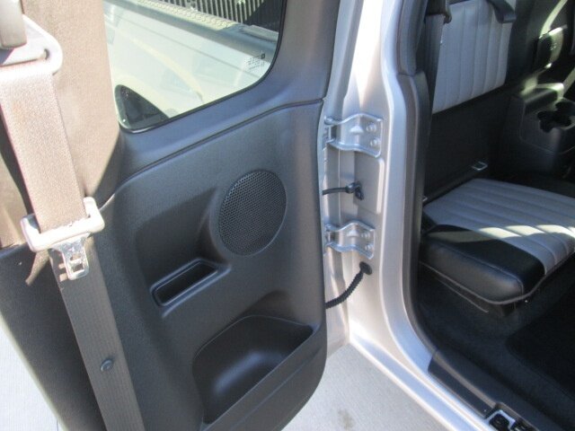2008 GMC Canyon SLE - Photo 17 - Pleasant Valley, MO 64068