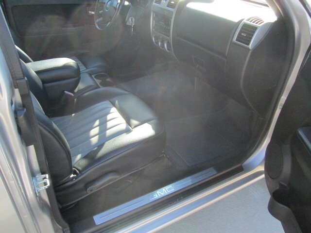 2008 GMC Canyon SLE - Photo 13 - Pleasant Valley, MO 64068