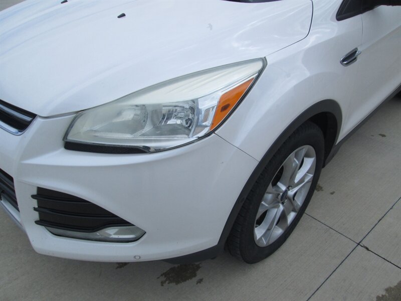 2013 Ford Escape SEL   - Photo 27 - Pleasant Valley, MO 64068