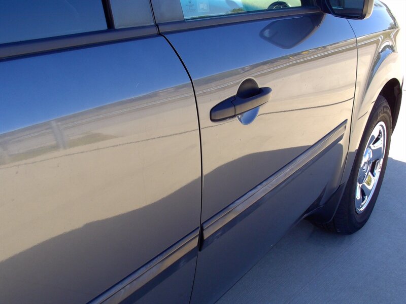2012 Honda Pilot LX - Photo 32 - Pleasant Valley, MO 64068
