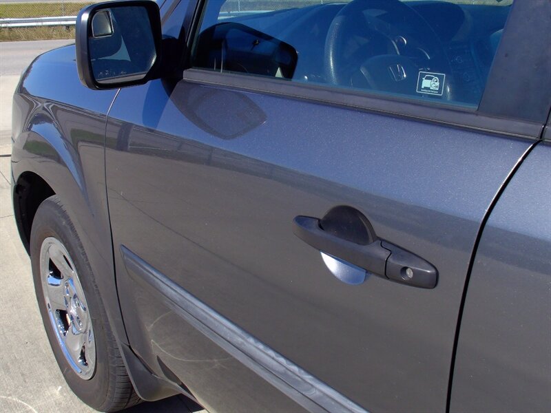 2012 Honda Pilot LX - Photo 26 - Pleasant Valley, MO 64068