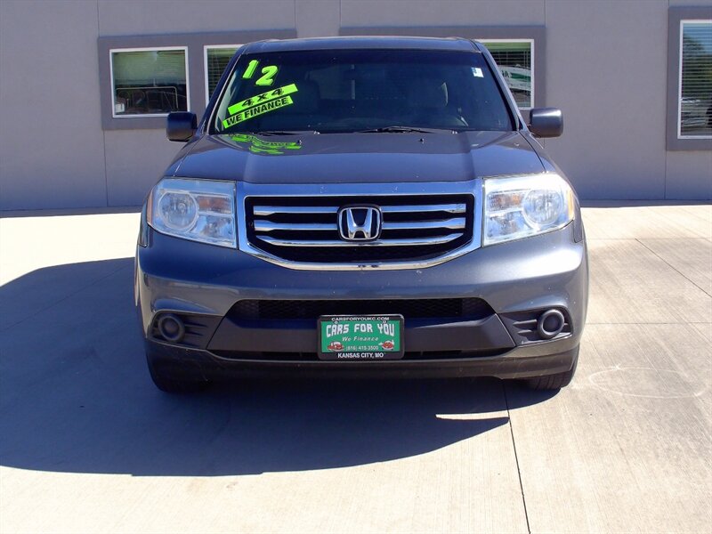 2012 Honda Pilot LX - Photo 2 - Pleasant Valley, MO 64068