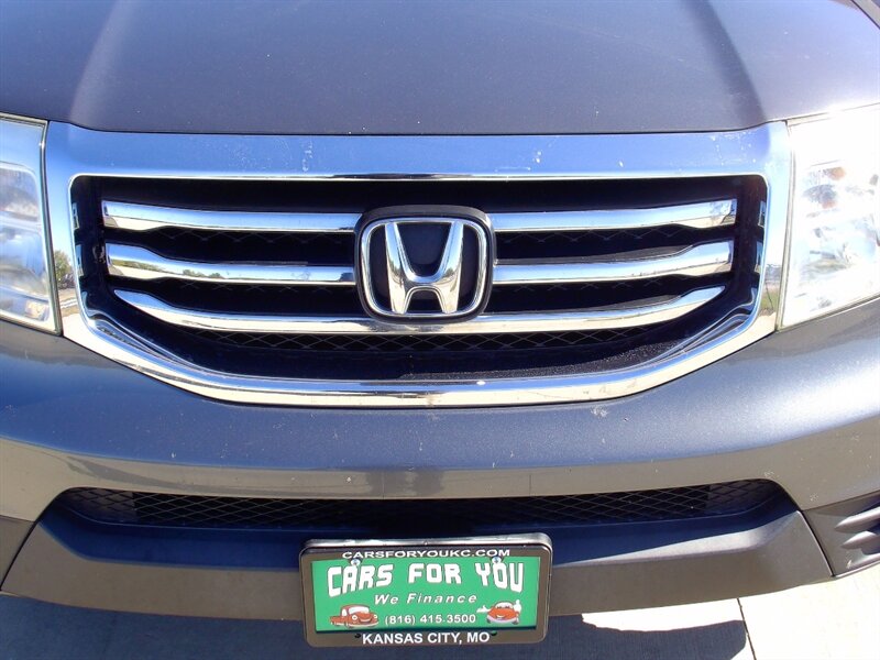 2012 Honda Pilot LX - Photo 28 - Pleasant Valley, MO 64068