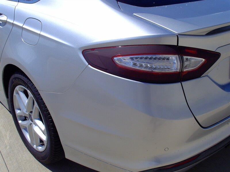 2014 Ford Fusion SE   - Photo 22 - Pleasant Valley, MO 64068