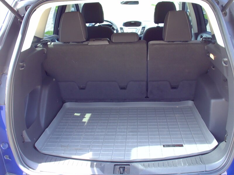 2015 Ford Escape SE - Photo 21 - Pleasant Valley, MO 64068