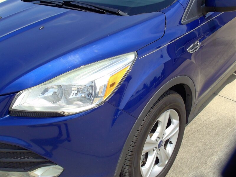 2015 Ford Escape SE - Photo 25 - Pleasant Valley, MO 64068
