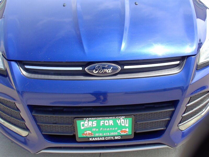 2015 Ford Escape SE - Photo 26 - Pleasant Valley, MO 64068