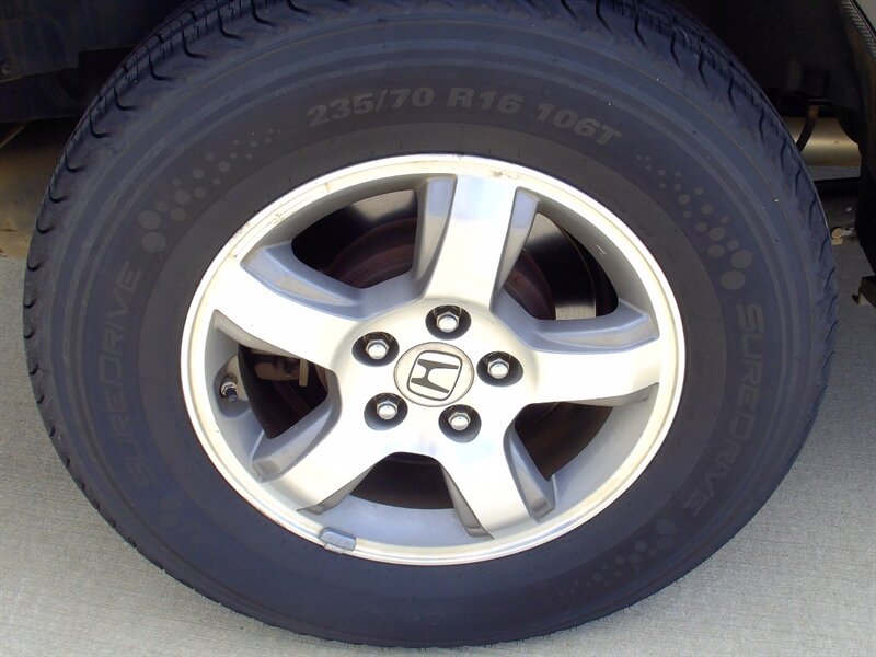 2006 Honda Pilot EX-L w/Navi EX-L w/Navi 4dr SUV - Photo 35 - Pleasant Valley, MO 64068