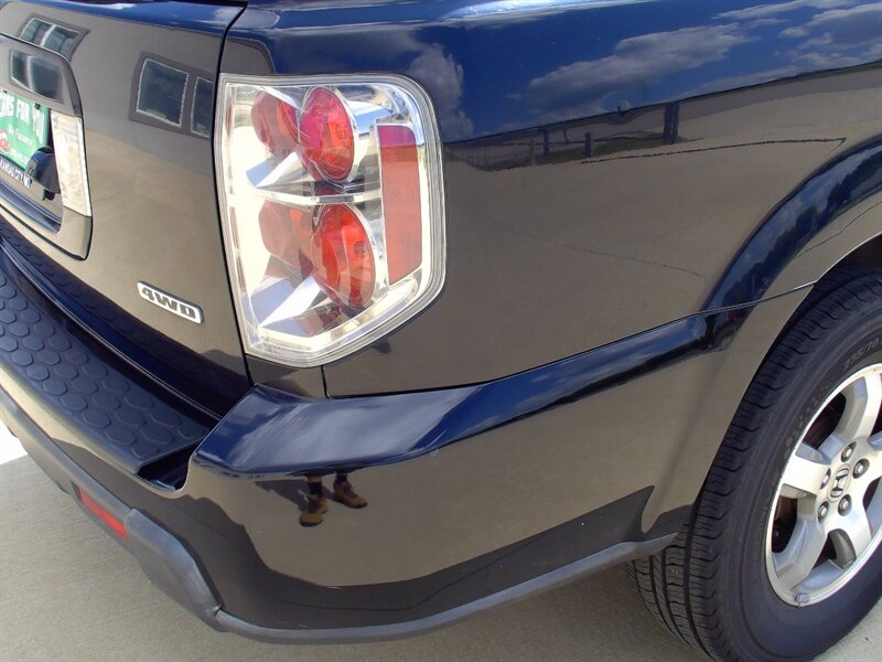 2006 Honda Pilot EX-L w/Navi EX-L w/Navi 4dr SUV - Photo 34 - Pleasant Valley, MO 64068