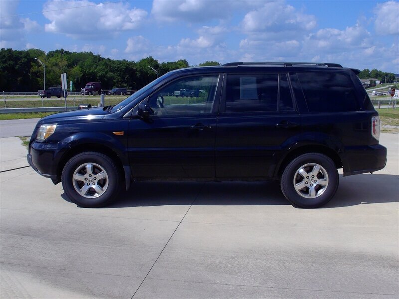 2006 Honda Pilot EX-L w/Navi EX-L w/Navi 4dr SUV - Photo 8 - Pleasant Valley, MO 64068