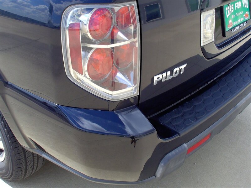 2006 Honda Pilot EX-L w/Navi EX-L w/Navi 4dr SUV - Photo 25 - Pleasant Valley, MO 64068