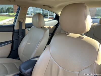 2013 Hyundai ELANTRA Limited - Photo 20 - Pataskala, OH 43062