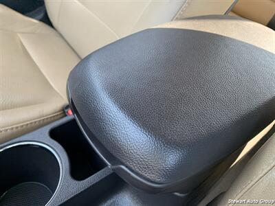 2013 Hyundai ELANTRA Limited - Photo 37 - Pataskala, OH 43062