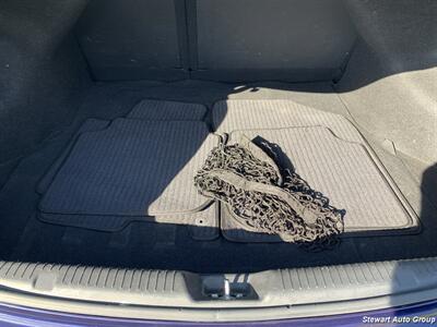2013 Hyundai ELANTRA Limited - Photo 25 - Pataskala, OH 43062