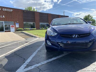 2013 Hyundai ELANTRA Limited - Photo 4 - Pataskala, OH 43062