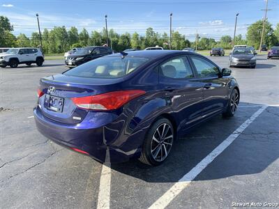 2013 Hyundai ELANTRA Limited - Photo 12 - Pataskala, OH 43062