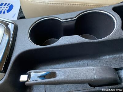 2013 Hyundai ELANTRA Limited - Photo 36 - Pataskala, OH 43062