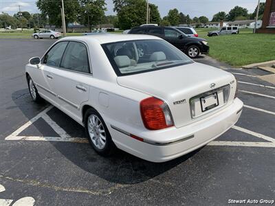 2004 Hyundai XG350 - Photo 14 - Pataskala, OH 43062