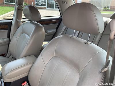 2004 Hyundai XG350 - Photo 19 - Pataskala, OH 43062