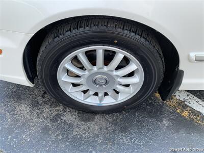 2004 Hyundai XG350 - Photo 16 - Pataskala, OH 43062