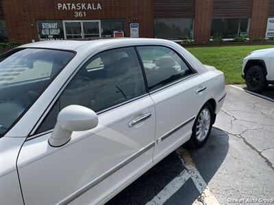 2004 Hyundai XG350 - Photo 6 - Pataskala, OH 43062