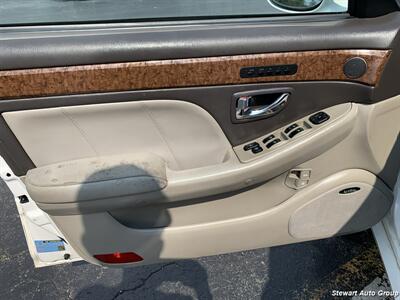 2004 Hyundai XG350 - Photo 17 - Pataskala, OH 43062