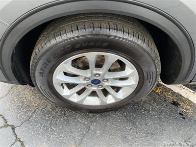 2022 Ford Escape SE AWD   - Photo 16 - Pataskala, OH 43062