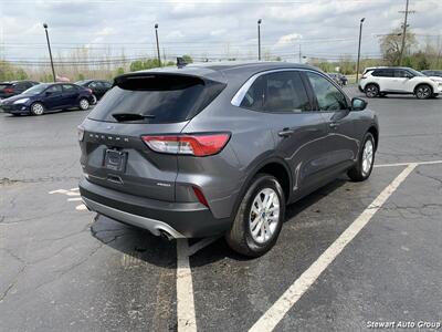 2022 Ford Escape SE AWD   - Photo 11 - Pataskala, OH 43062