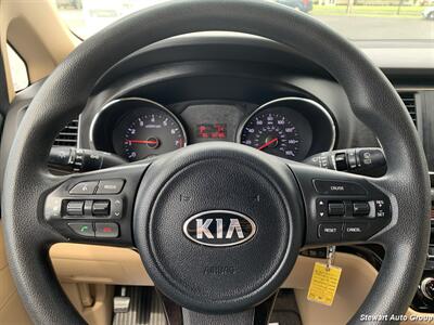 2016 Kia Sedona LX - Photo 26 - Pataskala, OH 43062