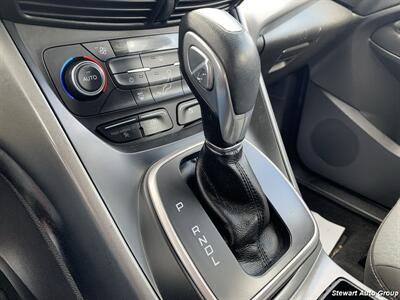 2017 Ford C-MAX Energi SE   - Photo 38 - Pataskala, OH 43062