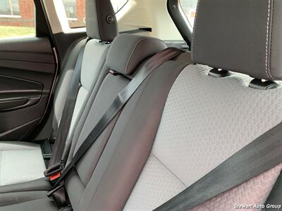 2017 Ford C-MAX Energi SE   - Photo 22 - Pataskala, OH 43062