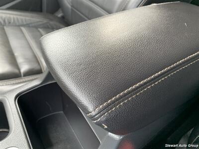 2017 Ford Escape Titanium   - Photo 38 - Pataskala, OH 43062