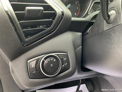 2017 Ford Escape Titanium   - Photo 27 - Pataskala, OH 43062