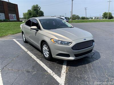 2016 Ford Fusion S - Photo 3 - Pataskala, OH 43062