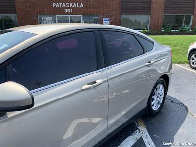 2016 Ford Fusion S - Photo 5 - Pataskala, OH 43062