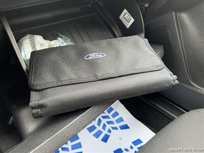 2017 Ford Focus SE   - Photo 27 - Pataskala, OH 43062