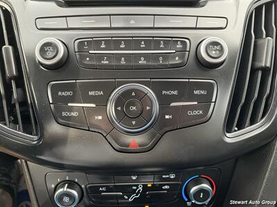 2016 Ford Focus SE - Photo 32 - Pataskala, OH 43062