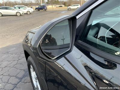 2024 Hyundai TUCSON SEL   - Photo 7 - Pataskala, OH 43062