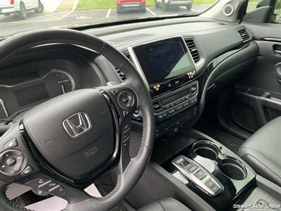 2017 Honda Pilot Elite AWD - Photo 9 - Pataskala, OH 43062
