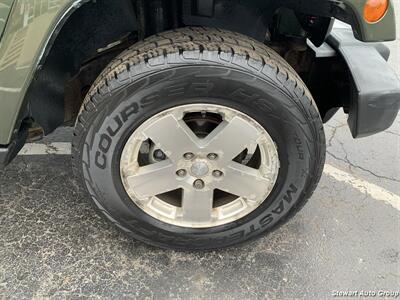 2008 Jeep Wrangler Sahara 4x4 - Photo 9 - Pataskala, OH 43062
