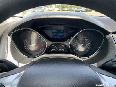 2012 Ford Focus SE - Photo 21 - Pataskala, OH 43062